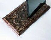 iPad Mini and iPhone 5 Docking Station - Key in Lock Rustic Vintage-Looking Charger, Charging Dock
