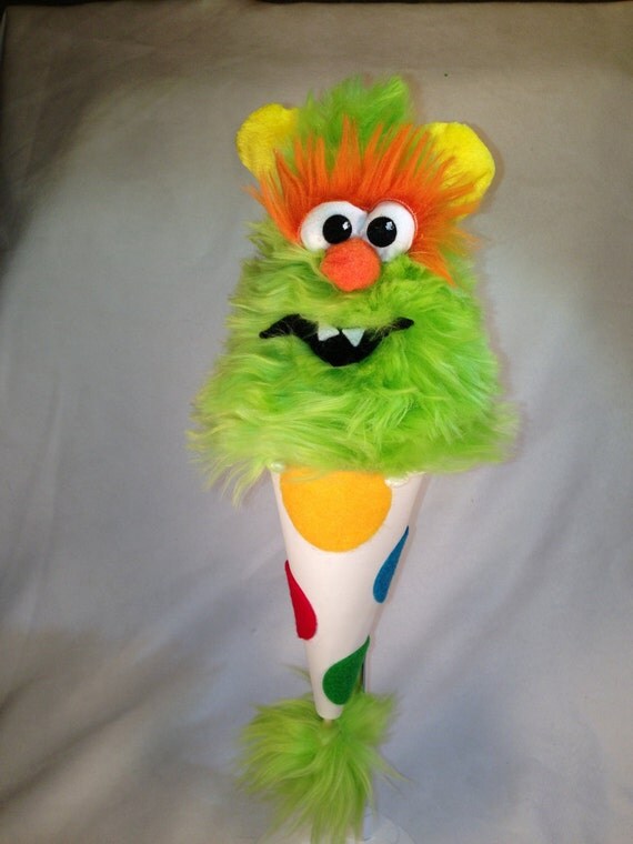 Vergil FurGiggle Cone Puppet Il_570xn