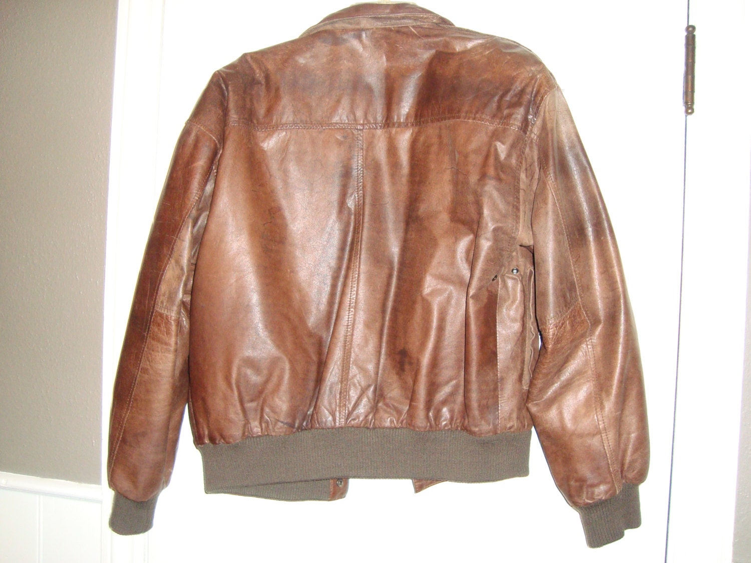 Vintage Leather Bomber Jacket - Outerwear