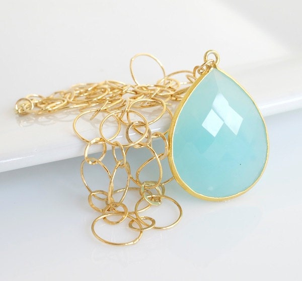 Faceted Peruvian Blue Chalcedony Necklace, Chalcedony Pendant Necklace, Bezel Set Necklace, Statement Necklace