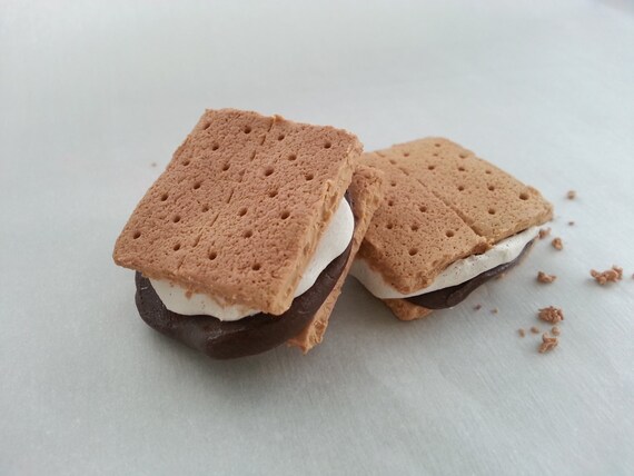American Girl Food S'mores