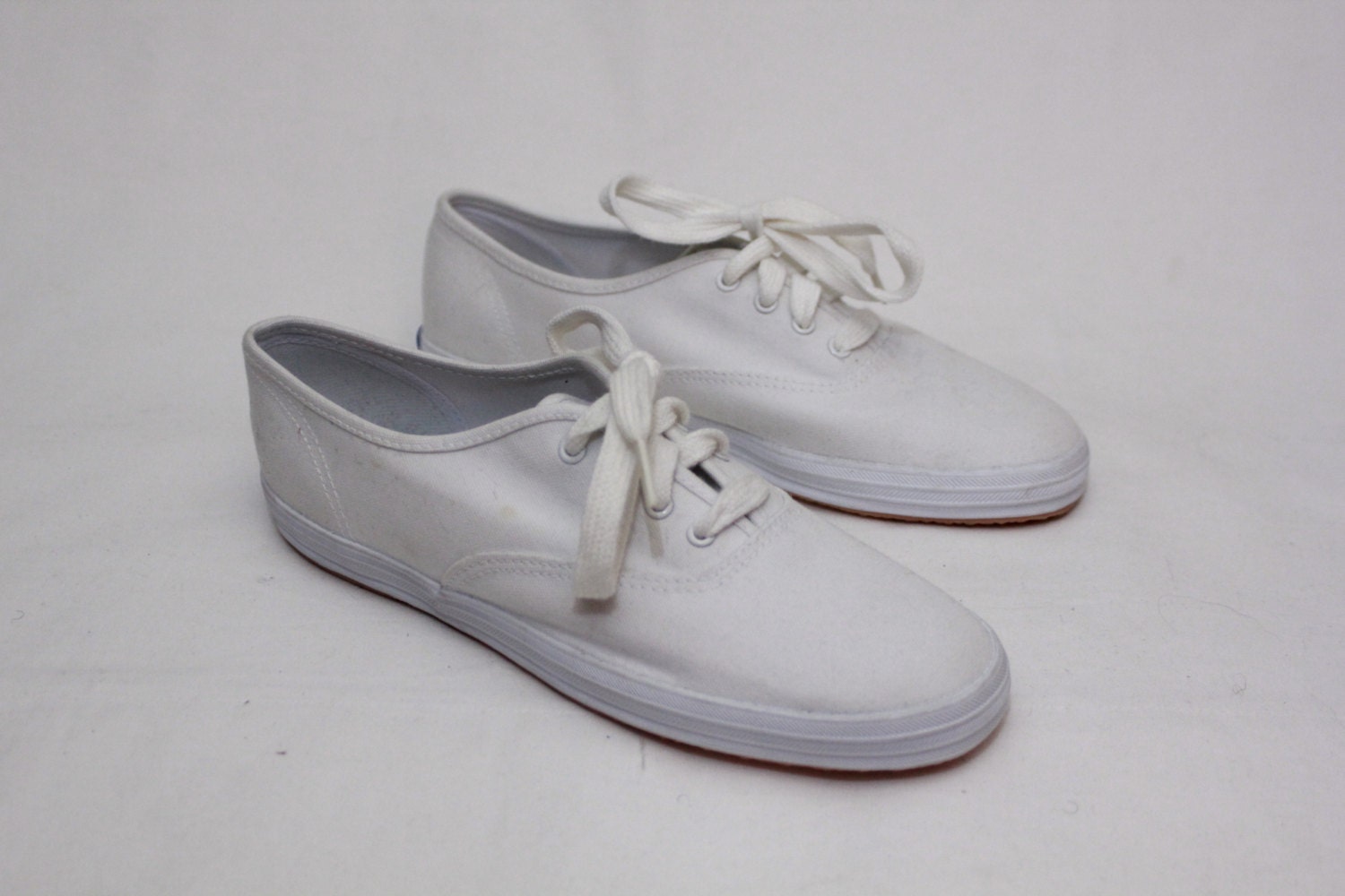 S Vintage KEDS White Canvas Sneakers Sz By StandoutVintageStore