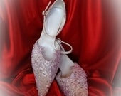 Luxury Wedding Bridal Shoes Swarovski Crystals and Lace Embroidery size 9