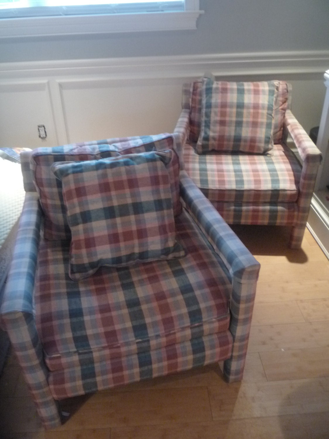 Vintage Pair Milo Baughman Style Chairs Hollywood Regency Mid Century Modern Club Lounge Upholstered