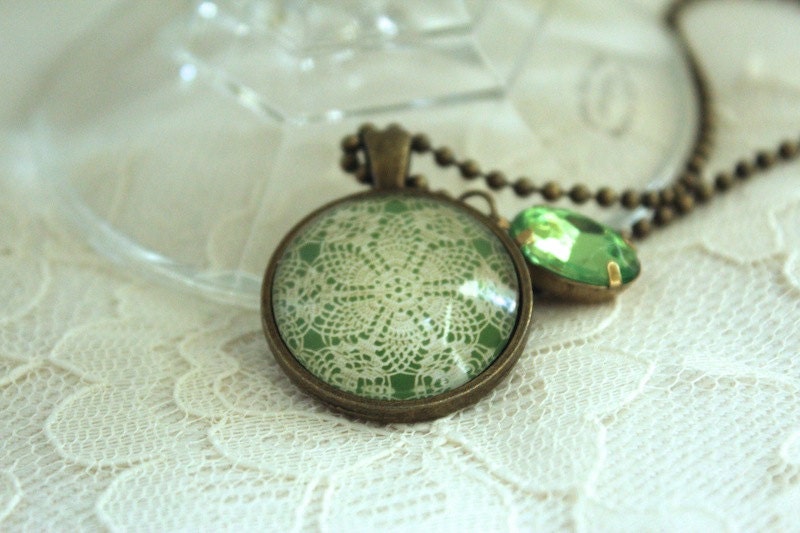 Green Doily Necklace