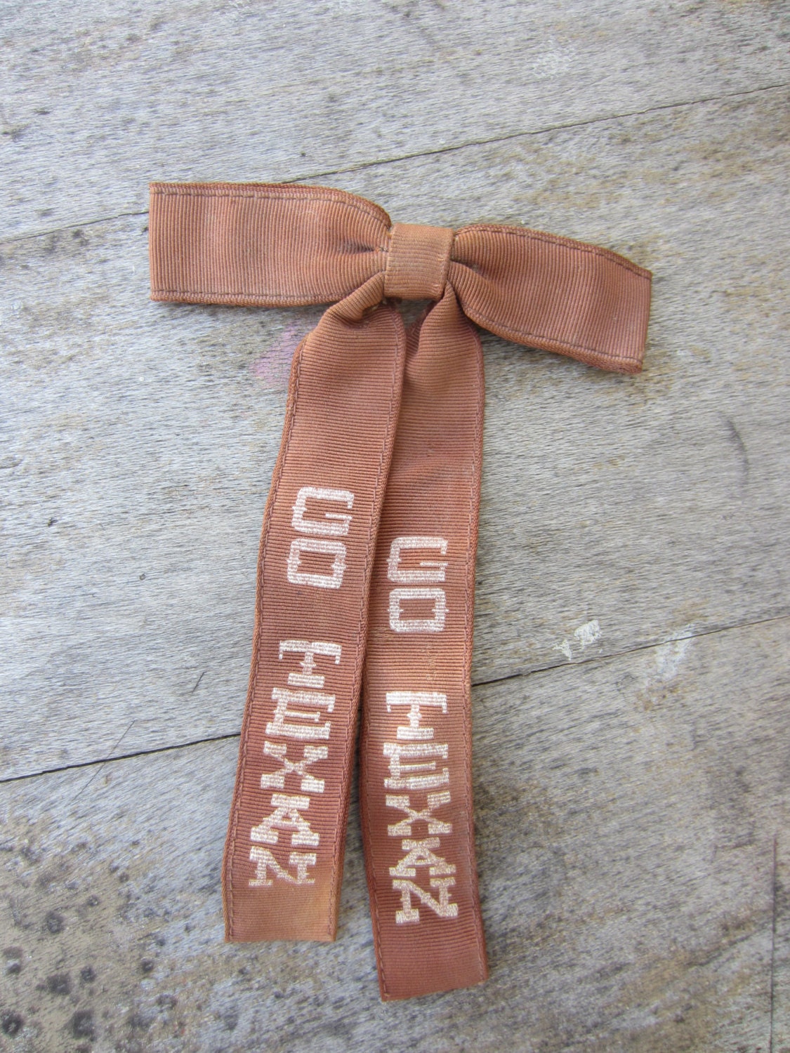 Vintage Brown Western Bowtie Go Texan // Vintage Ormond Clip-on Bow Tie