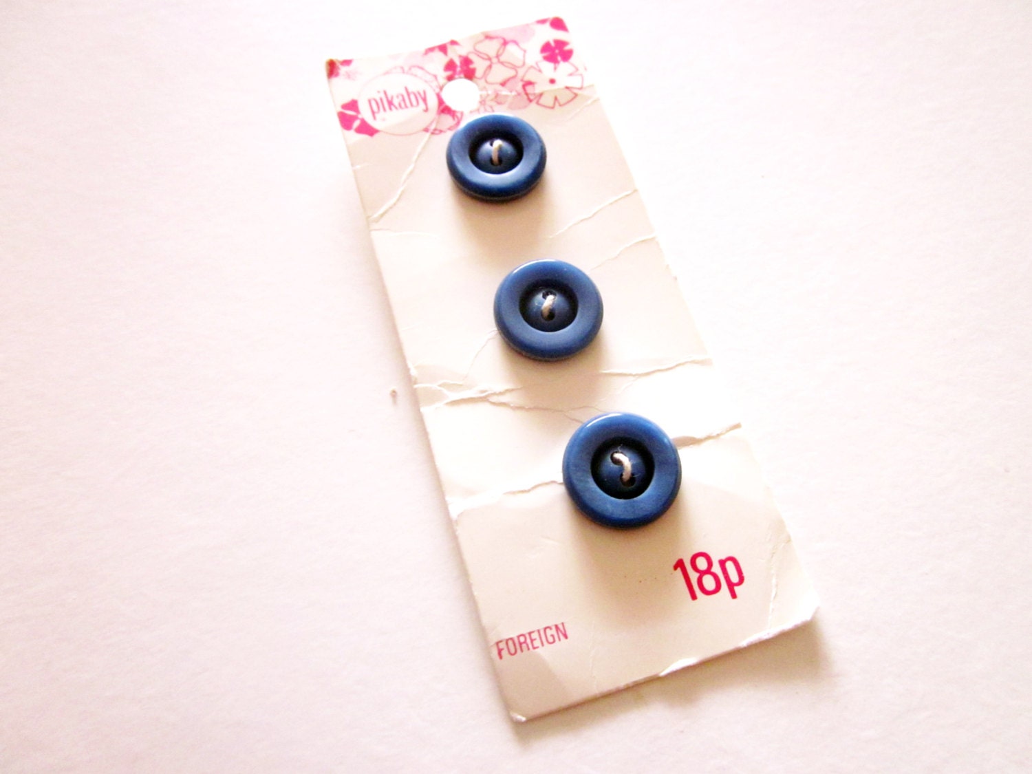 3 Vintage 1960s Blue Marble Buttons