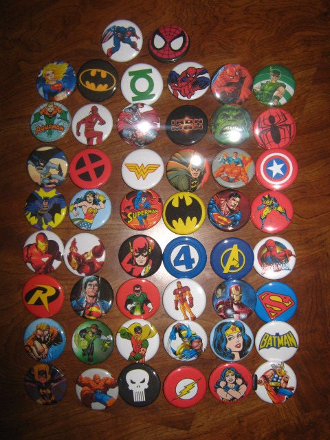 50 Pin Back Button Party Favors Assorted Superhero Super Pack 1.25 inch Buttons