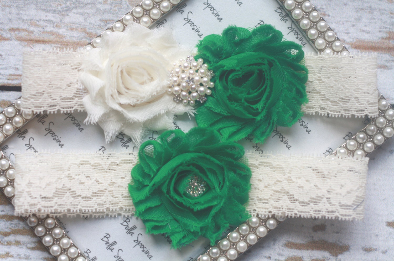 Emerald Green Wedding Garter - Emerald Bridal Garter and Toss Garter -  Ivory or White Garter