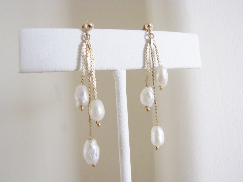 Beautiful Vintage 14K Gold and Freshwater Pearl Dangle Earrings - Bridal Jewelry