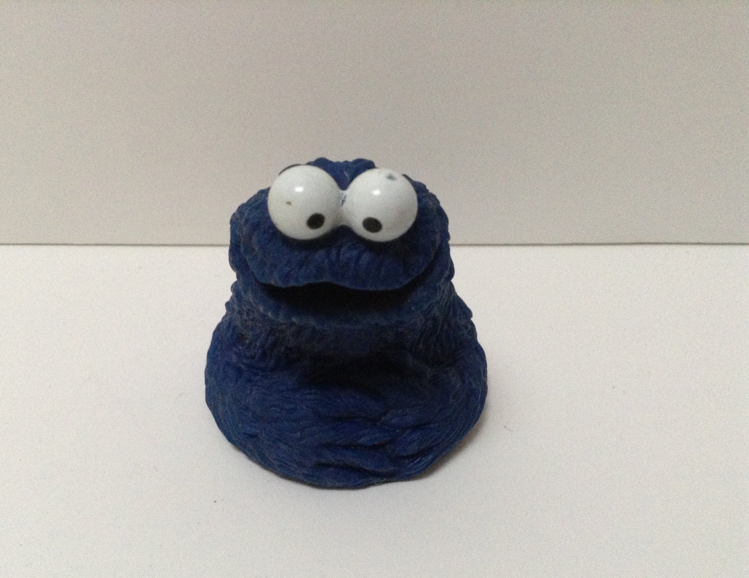 Vintage Cookie Monster Finger Puppet