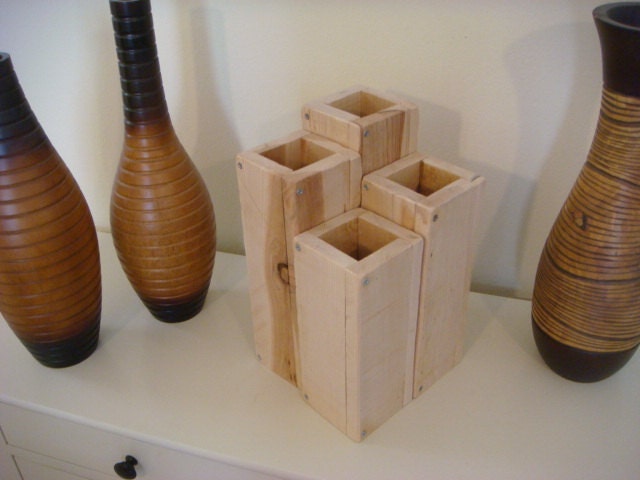 Flower vases planter, Garden pot, Wooden, set of 4, Sectional, Tabletop or Garden planter vase, Cedar Wood, Several sizes available.
