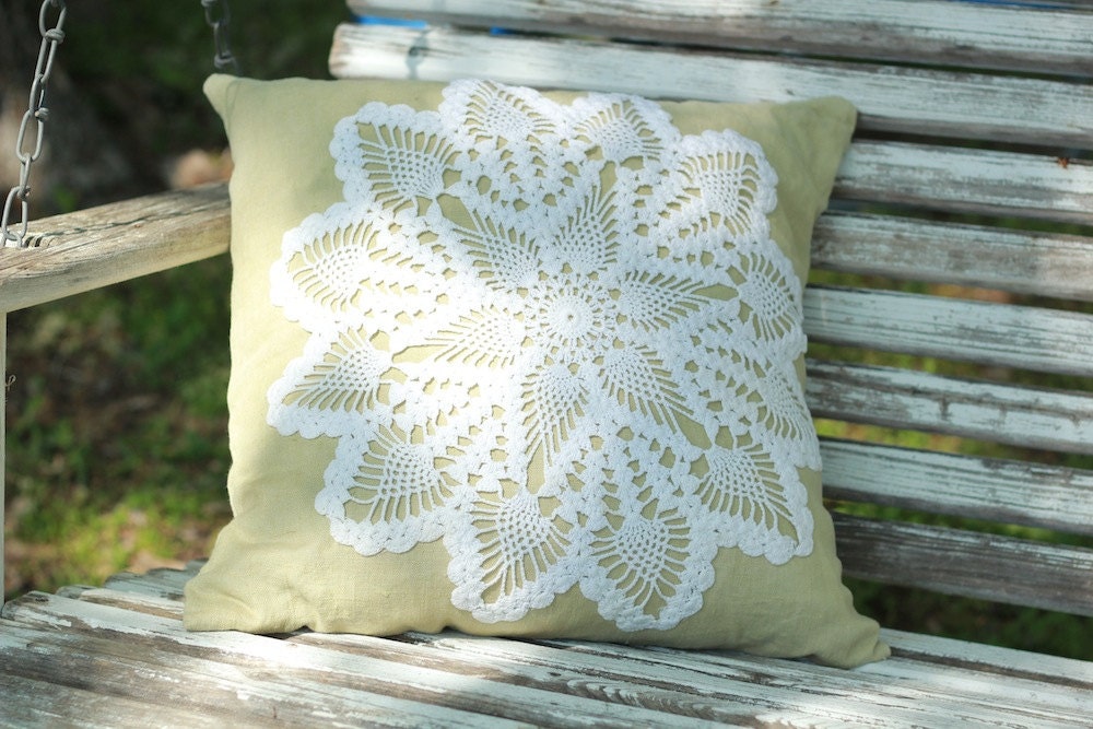 Vintage Doily Green Linen Pillow Cover 18 x 18