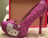 Hello Kitty almond toe pump 