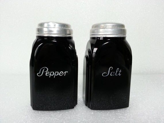 Vintage McKee Opaque Black Glass Roman Arch Salt and Pepper Shaker Set