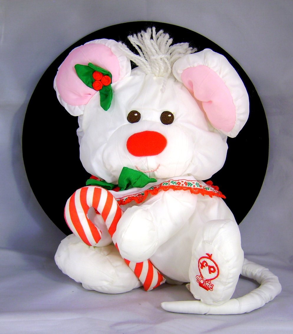 Vintage 1987 Fisher Price Puffalumps Christmas Mouse White w Candycane Plush Tot Toy