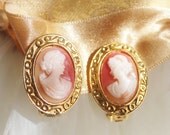1950s vintage cameo gold tone clip on earrings