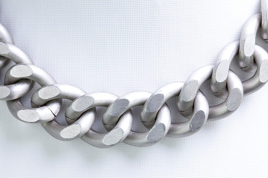 3ft Matte Silver Chain, Chunky Chain, Twisted Curb Chain, Aluminum Chain, 23x19mm, FREE SHIPPING 138A.08