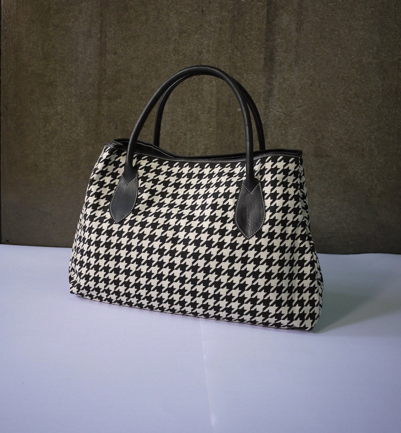 Black & White Cotton Canvas Hip Boho Women Tote Bag/ Shoulder Bag/ Handbag/Market Bag/Travel Bag/Everyday Bag/Diapers Bag/Book Bag - B013