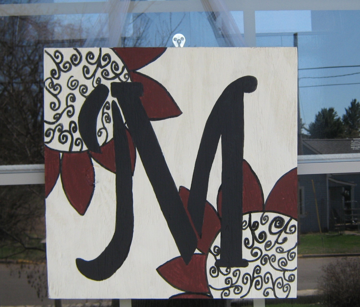 Personalized Monogram Door Hanger //   Initial Flower Door Sign  //   Wall Hanger Custom Letter //  Customized  //