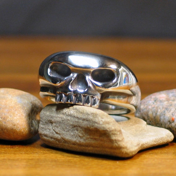 Smooth Skull Ring size 12.5 US. Ready to ship.