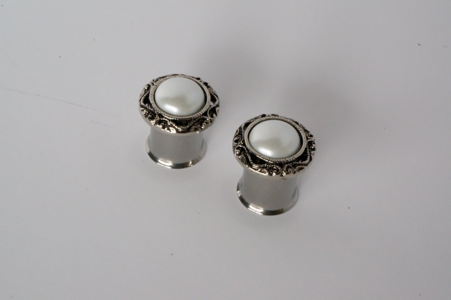 Gauged Earrings Plugs Eyelets 0g 8mm 2g 6mm 00g 10mm