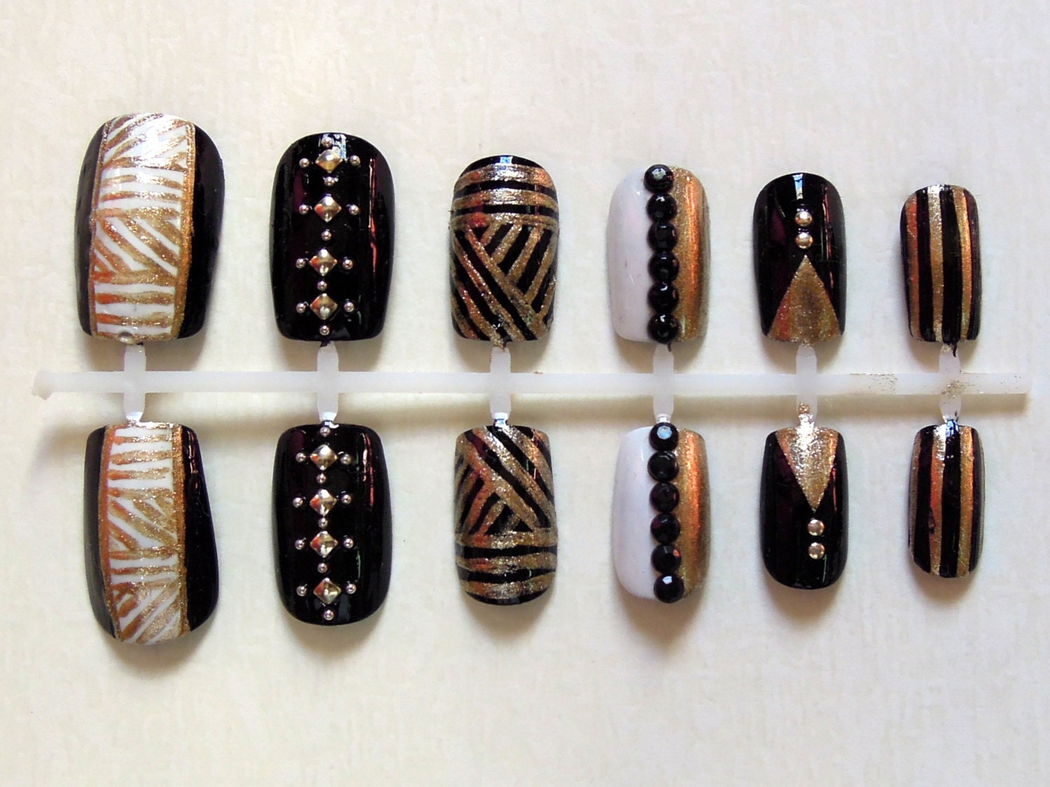Black and Gold, High Fashion, Aztec / Tribal, Mix n Match Fake Nails with Black Rhinestones, and Gold Studs and Beads, Bling Nail Set