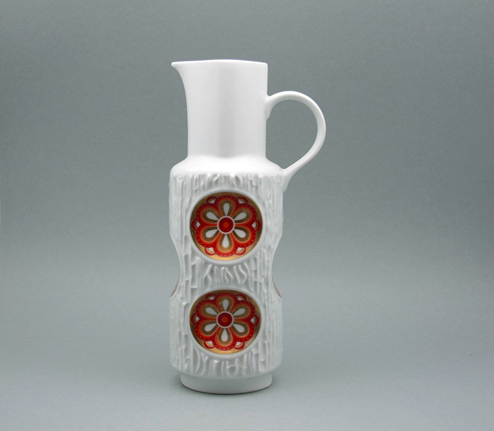 Retro porcelain jug / vase by Vohenstrauss (Johann Seltmann, Bavaria)