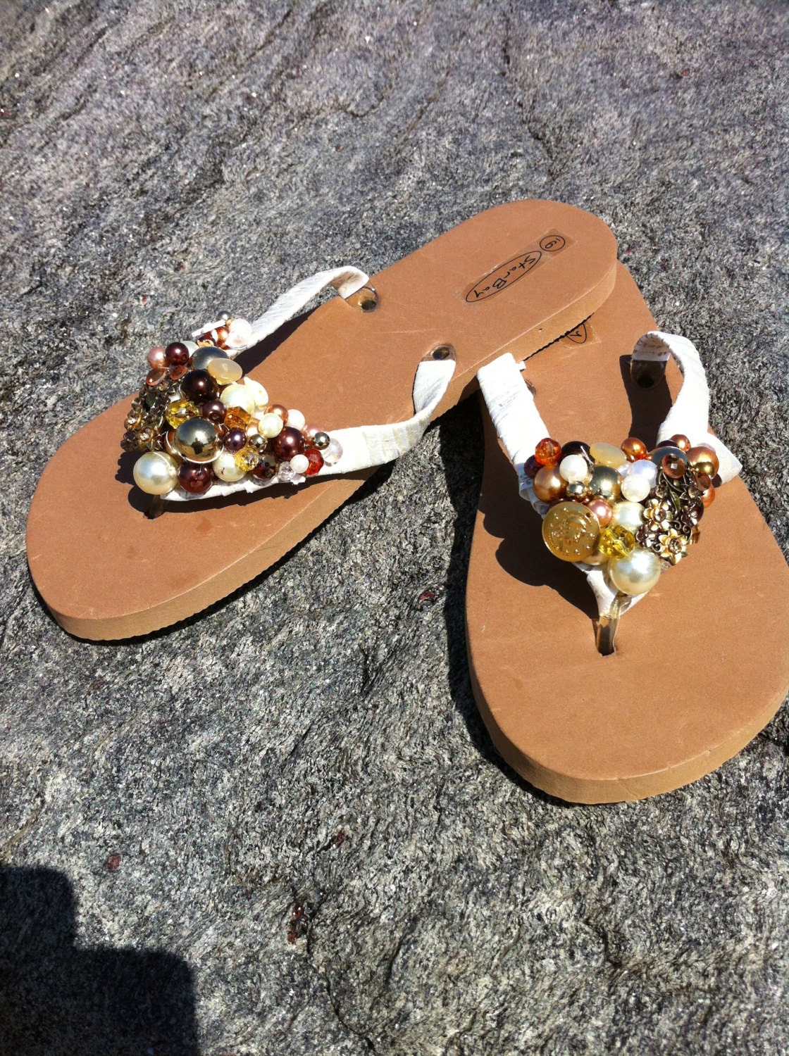 Flip Flops, Wedding Flip Flops Women's Size 8 / 9 Pearls and Bling  Summer Flip Flops