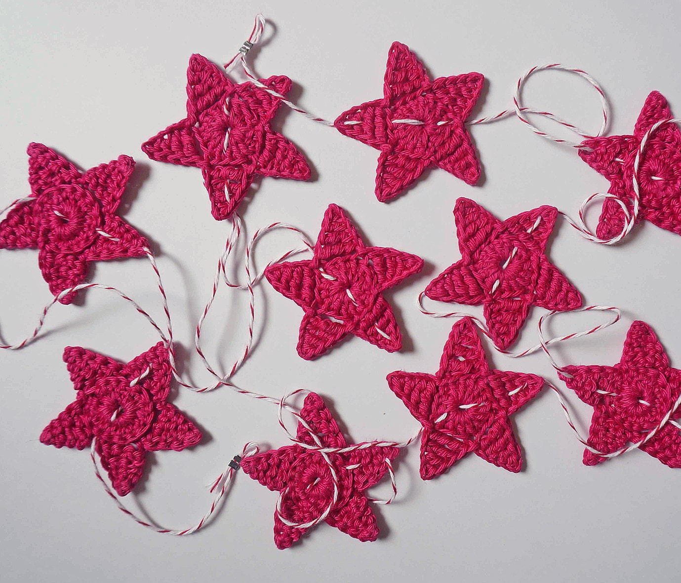 Crochet Stars Garland in Hot Pink - Nursery - Children's room - Home decor