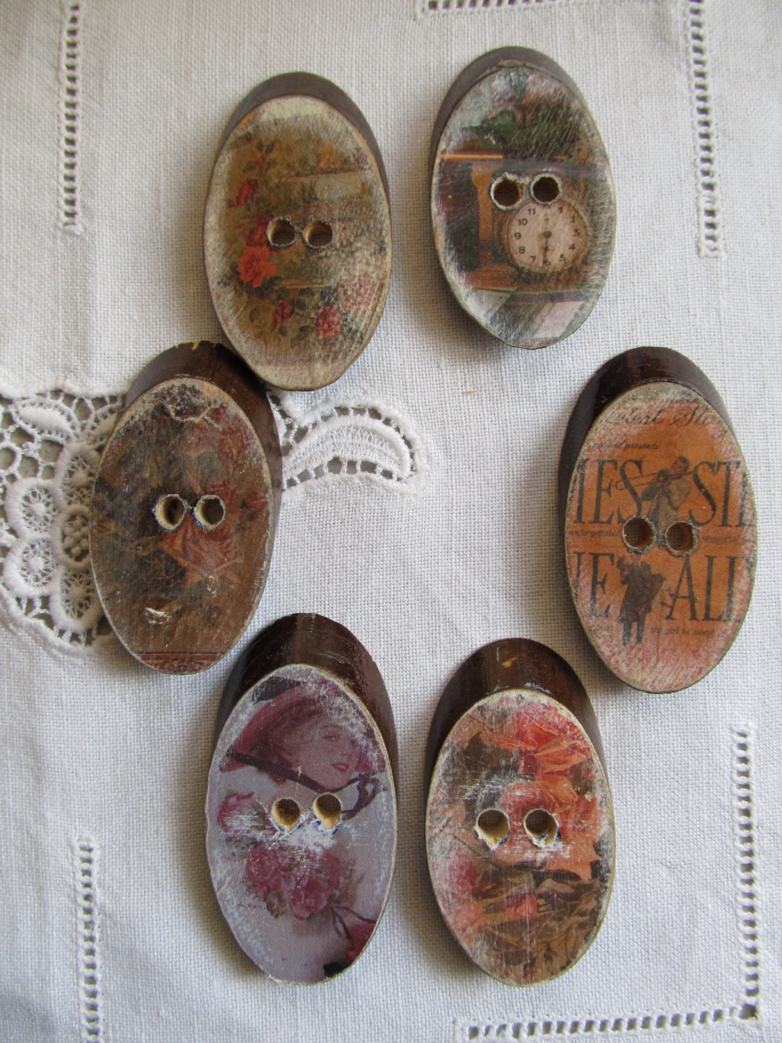 FREE-SHIPPING Handmade Wood Tags Buttons - Shabby Chic Buttons - Wooden Tags - Gift  Tags - Upcycled Recycled Wood Set of 6 OOAK