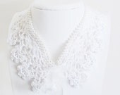 White Lace Peter Pan Collar,  beadwork lace collar, Hand Crocheted, pearls beads, romantic, wedding