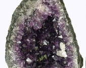 Druzy 3lb 1oz Amethyst Crystal 5.5 x 4.5 x 3.5 Display Geode - C114