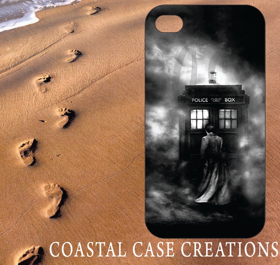 Apple iPhone 4 4G 4S 5G Hard Plastic Cell Phone Case Cover Original Trendy Stylish Tardis Police Box Doctor Who Phone Booth Design