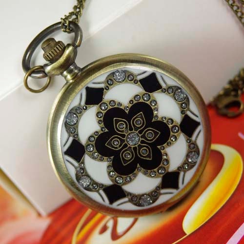 Pocket Watch Necklace Bronze black white flower Pendant With Chain wp260