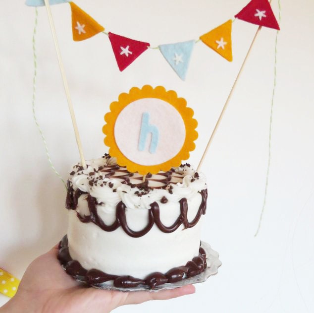 Circus Cake Bunting