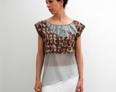 tank top tunic, short sleeved blouse, printed stretch fabric and gray mesh