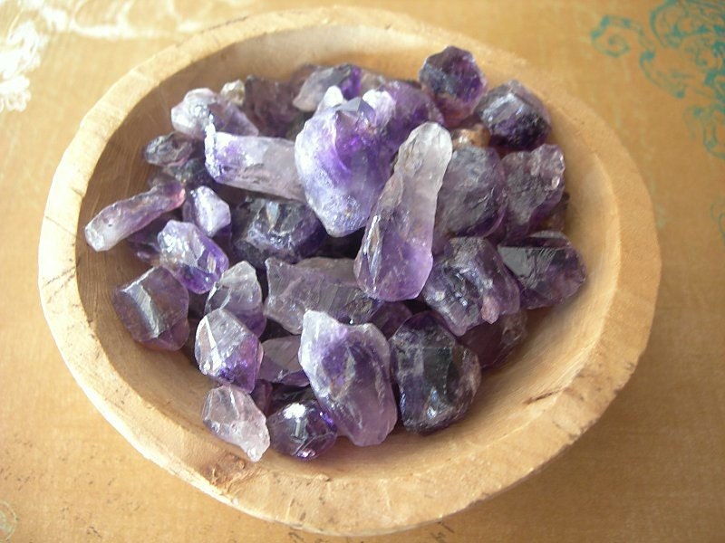 Amethyst Crystal Points Pendants Drilled lot of 6 NATURAL ELEMENTS