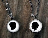Custom Reversible Double Sided Cameo Pendant Necklace - Personalized Silhouettes from Your Photo - Profile Jewelry - Gift for Mom, Wife