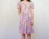 vintage 1980s / pastel / floral / Hawaiian style dress / high waist / Summer / size S