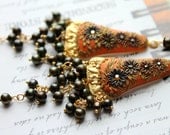 Stunning Brass Setting and vintage swarowski, Lovely brownish peacock pearls clay floral gold earrings -  Red Setting sky