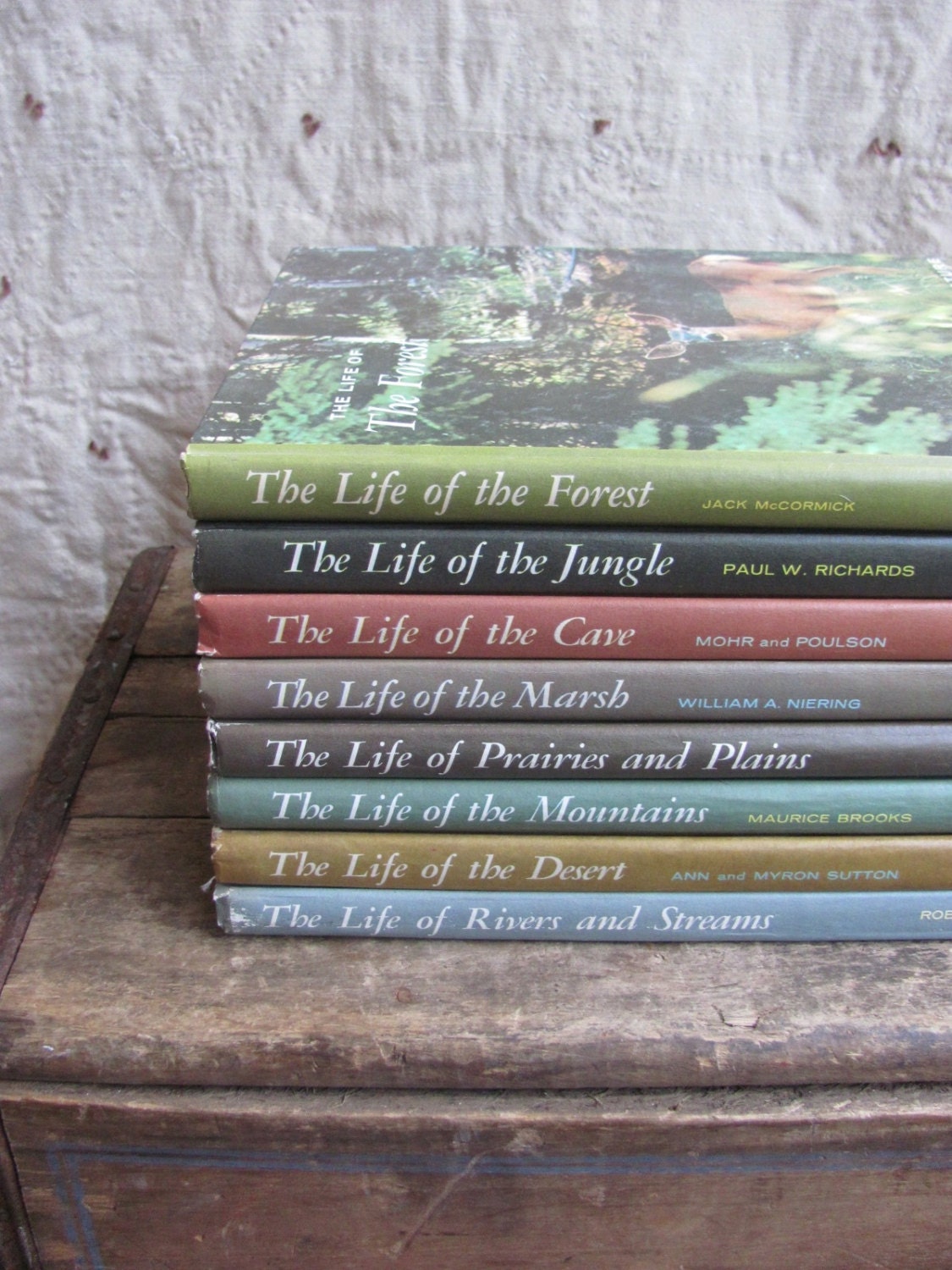 vintage 1970s set of 8 nature encyclopedias // Our Living World of Nature
