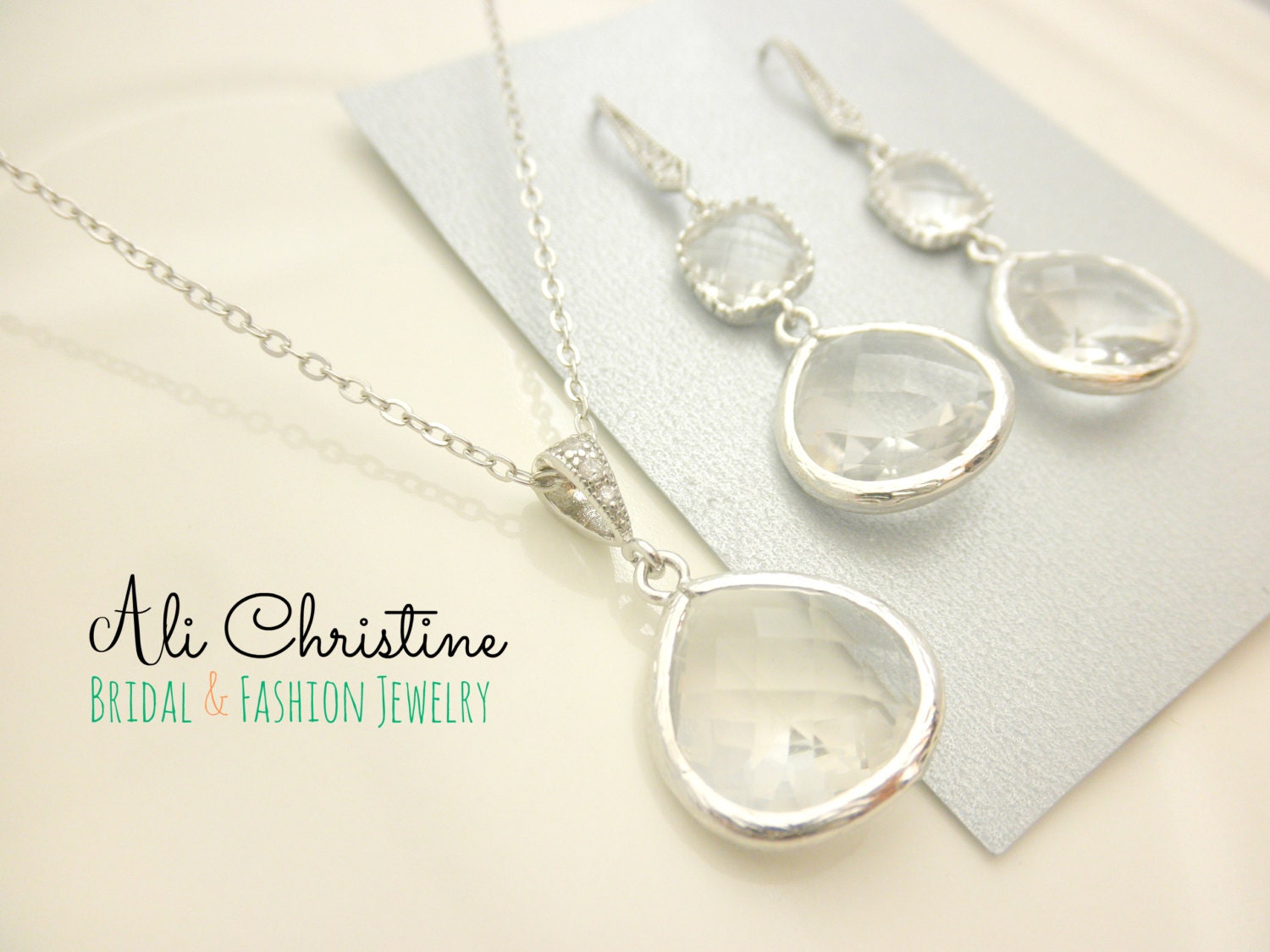 Bridesmaid Crystal Glass Jewelry Set // Bridesmaid Set // Bridal Set // Clear // Framed Glass Pendant Necklace, Gold or Silver