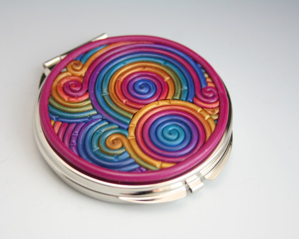 Rainbow Compact Mirror in Polymer Clay Filigree (Jewel Tone)