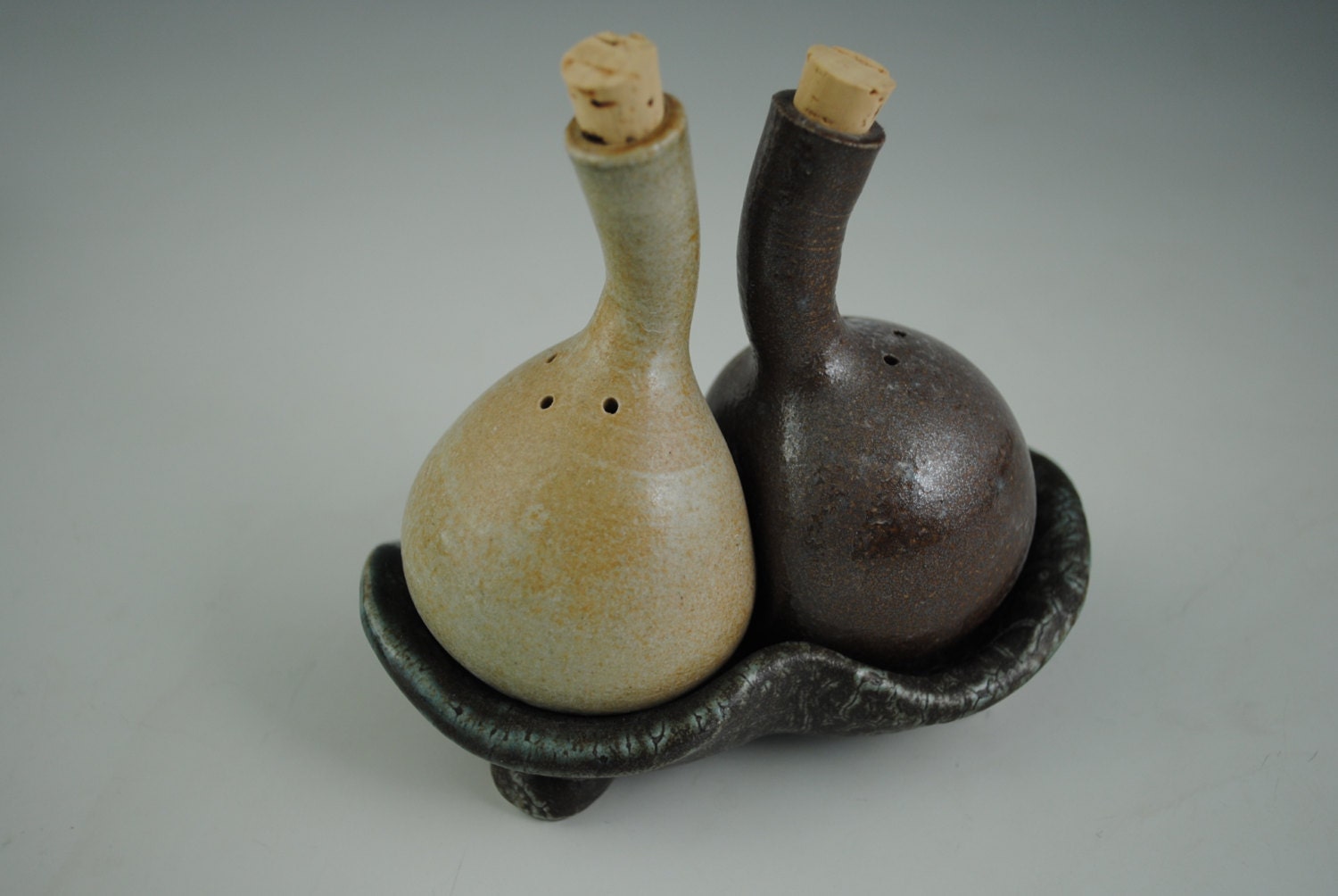 Salt and Pepper Shakers, Brown and White with Textured Tray