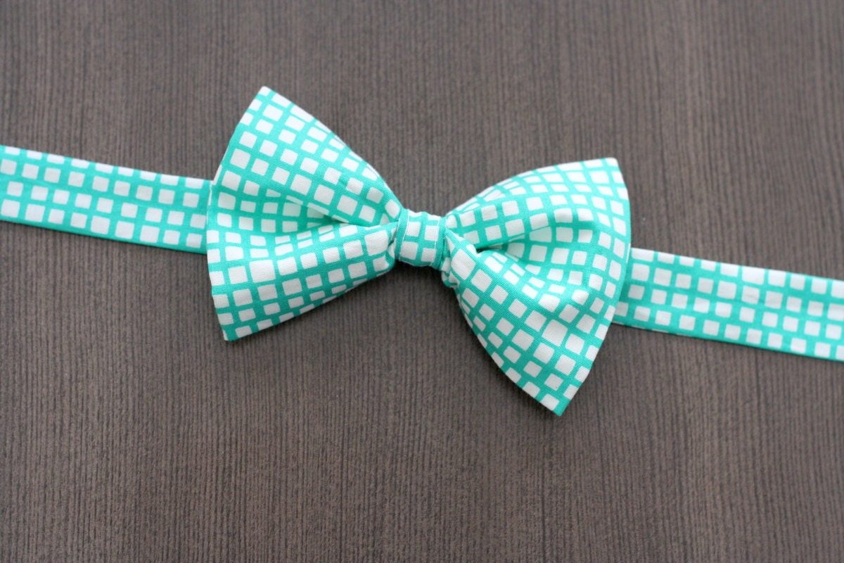 Boy BOW tie/  child size bow tie