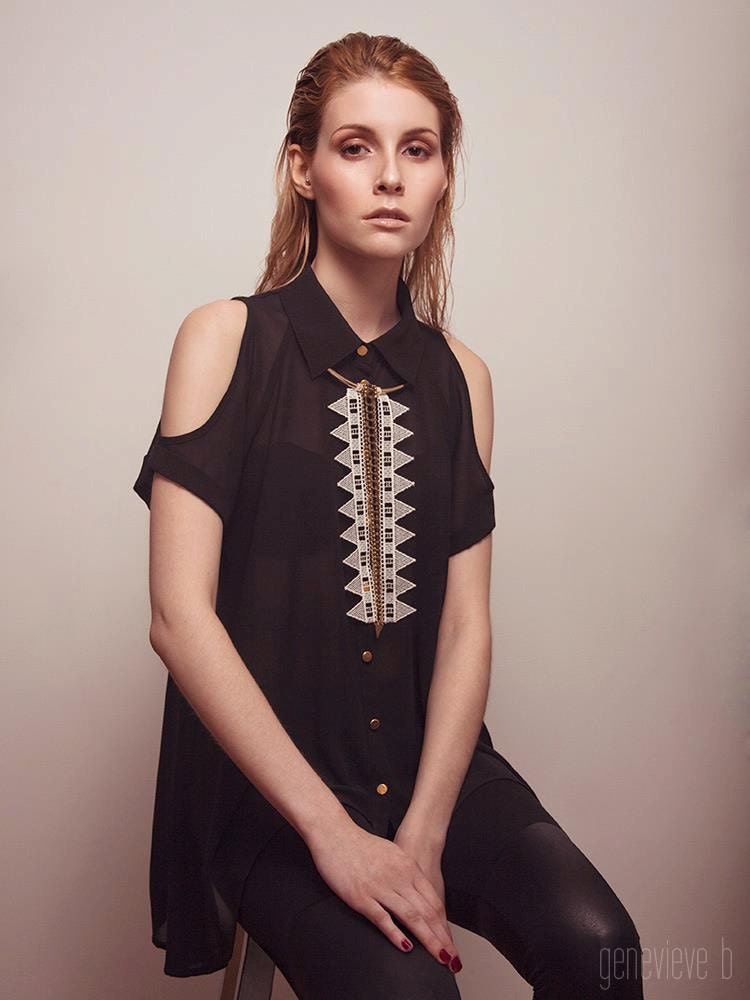Leeloo Ruins - lace and chain necklace