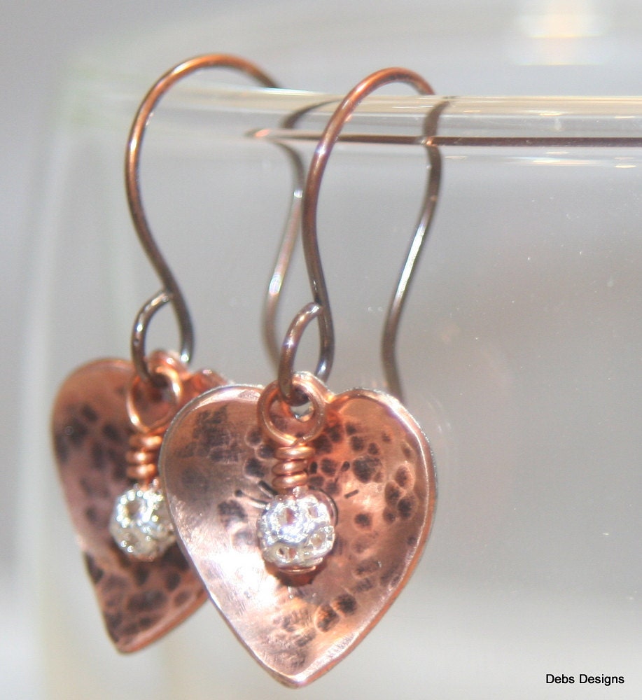 Hammered hearts earrings