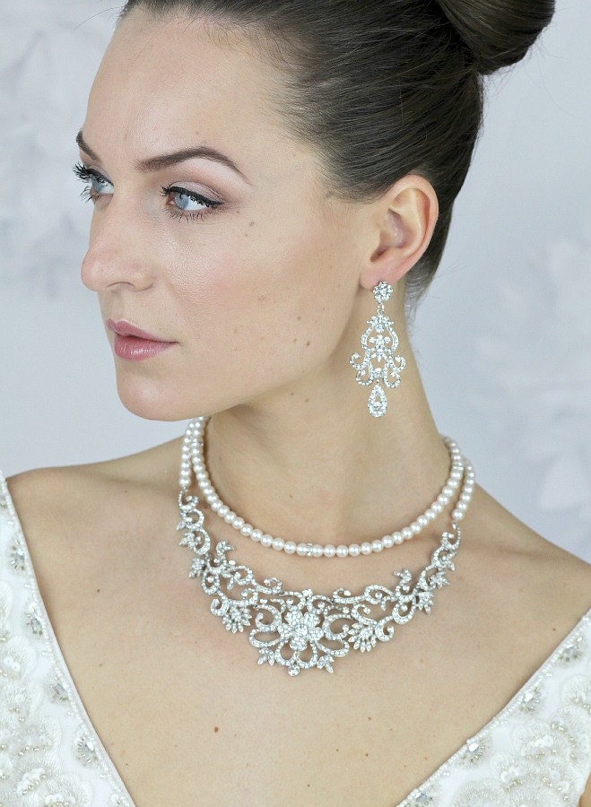 Wedding necklace. Crystal pearl ivory wedding necklace, vintage wedding jewelry , double strand pearl- Style 737