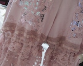 Vintage Kitty bloomies.. short bloomers.. hand dyed battenburg linen, dusky pink ooak, shabby chic.. ooak.. boudior.. Med/XL